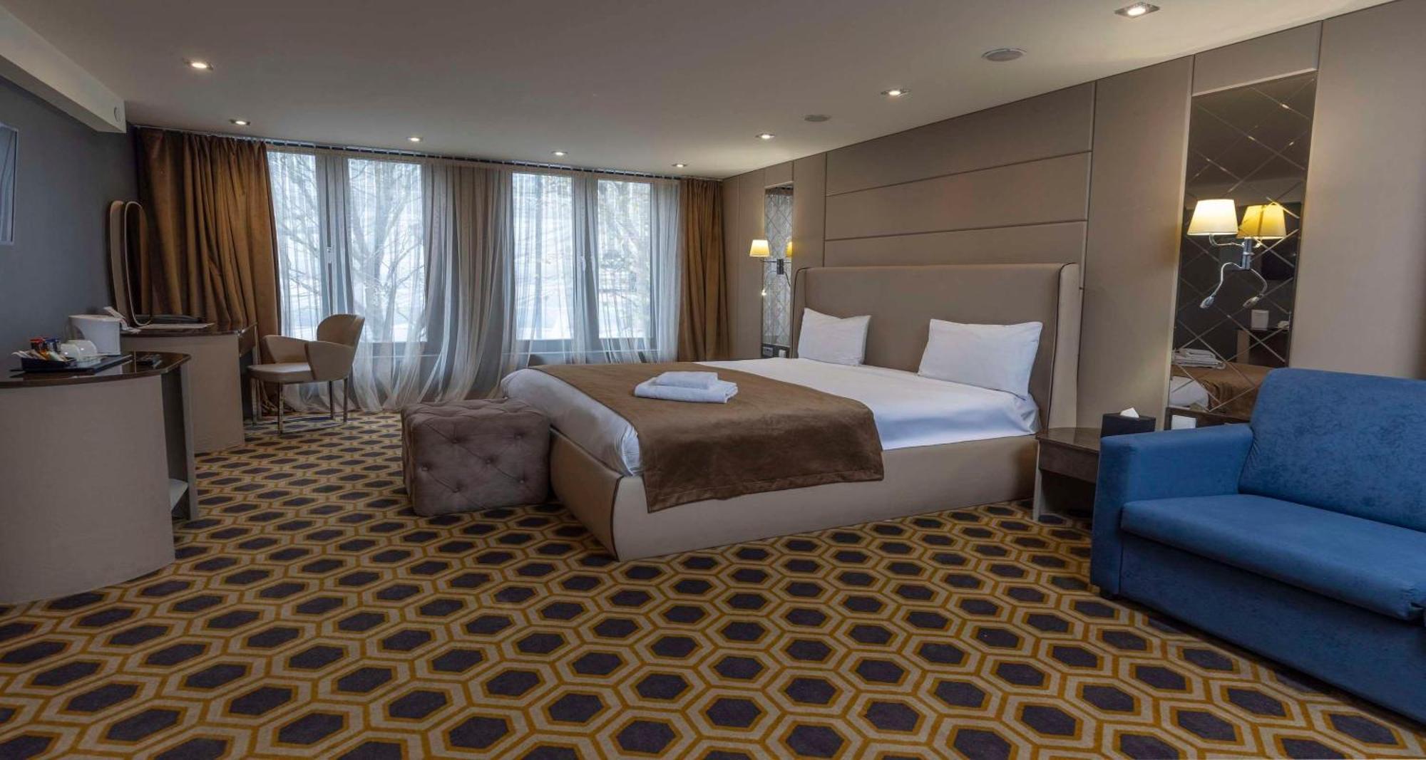 Putney Hotel; BW Signature Collection Лондон Экстерьер фото